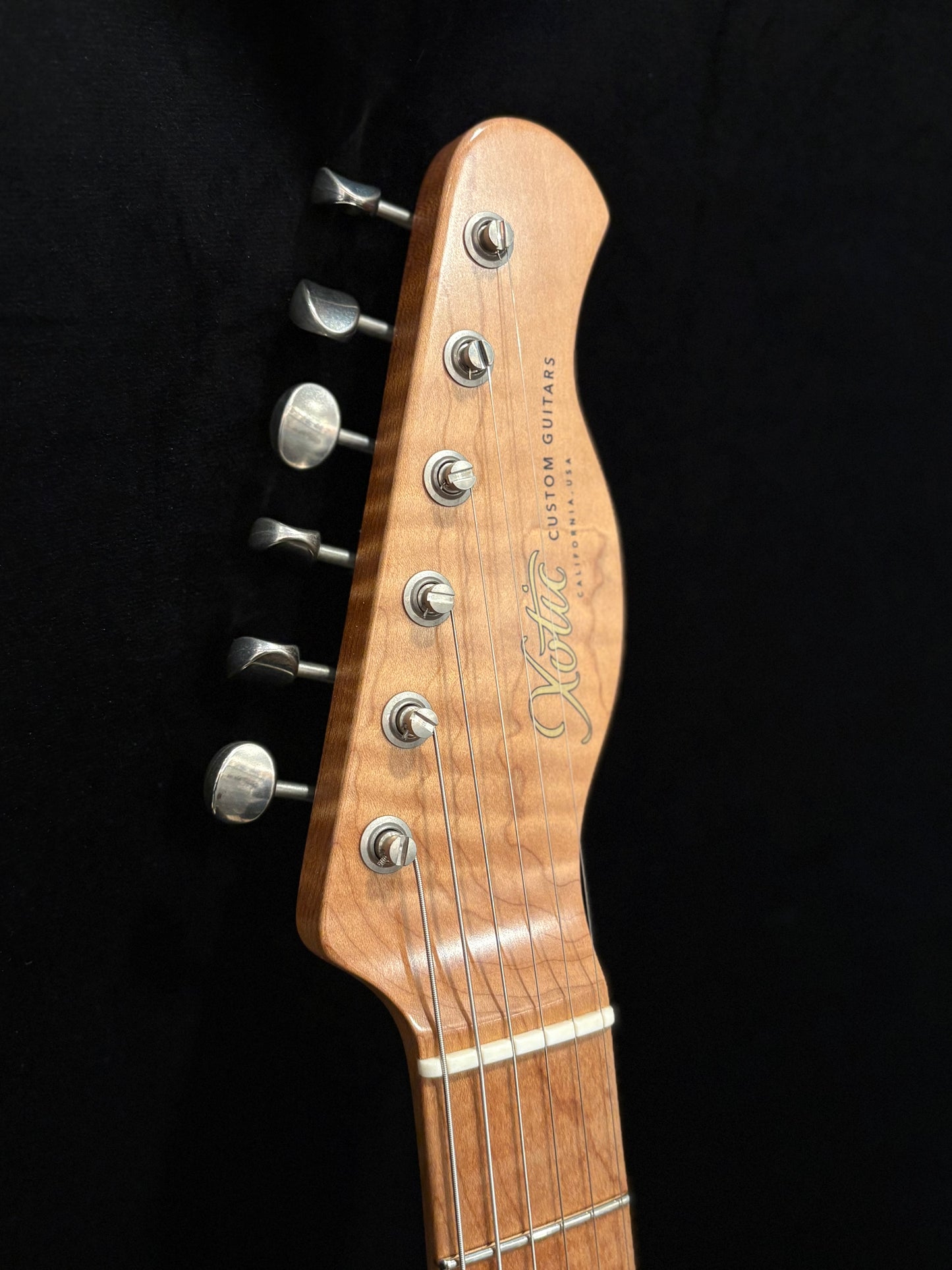 Xotic XTC-1 3 Tone Sunburst