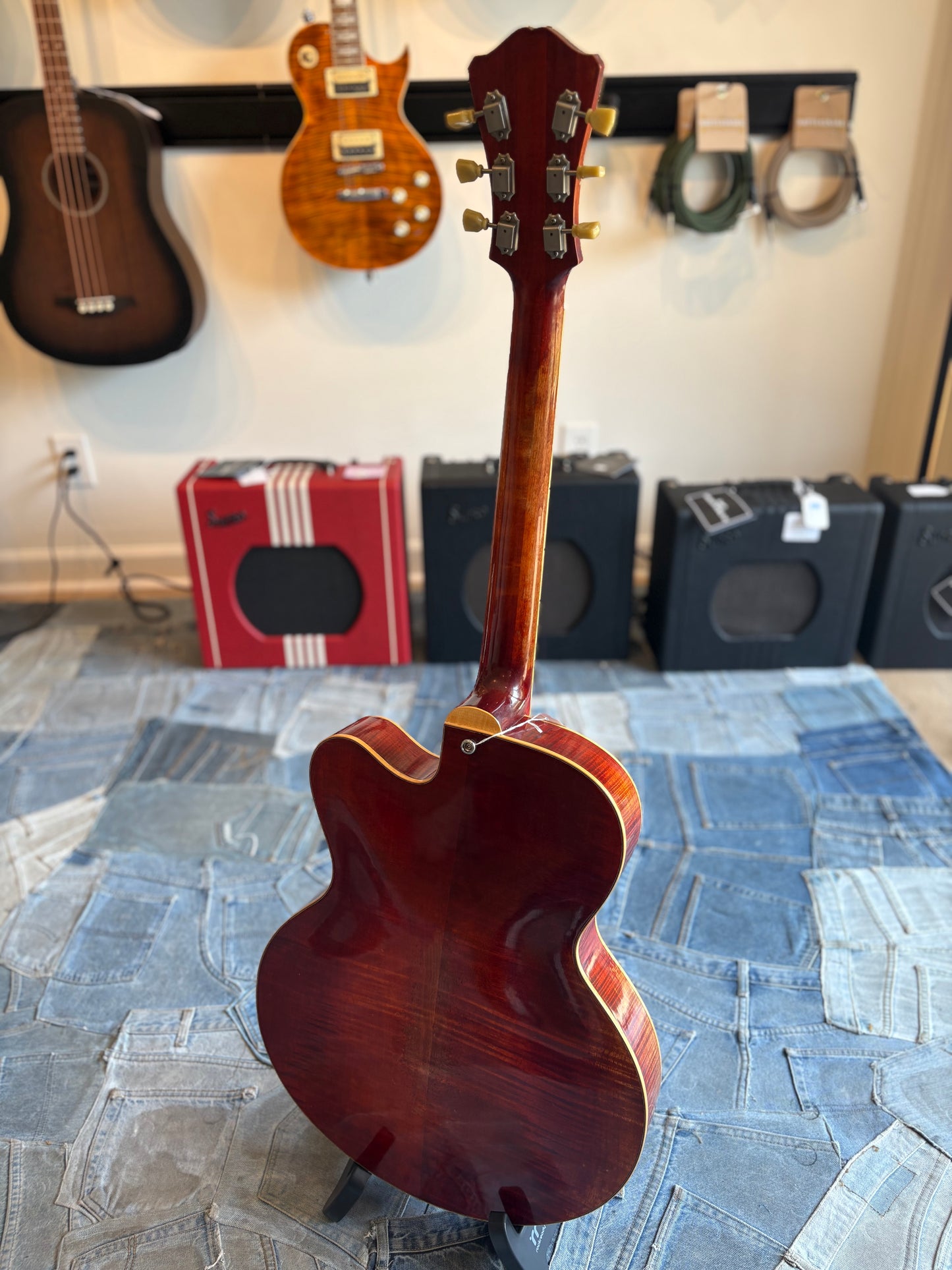 USED Eastman T58/V
