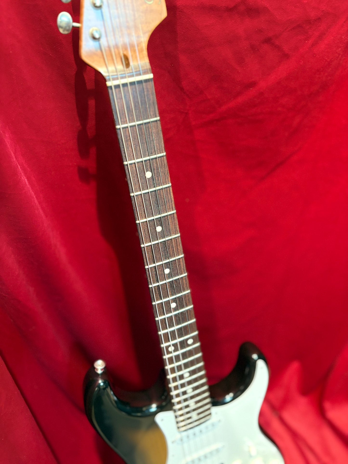 Xotic XSC Pro 2 Two tone Sunburst RW board