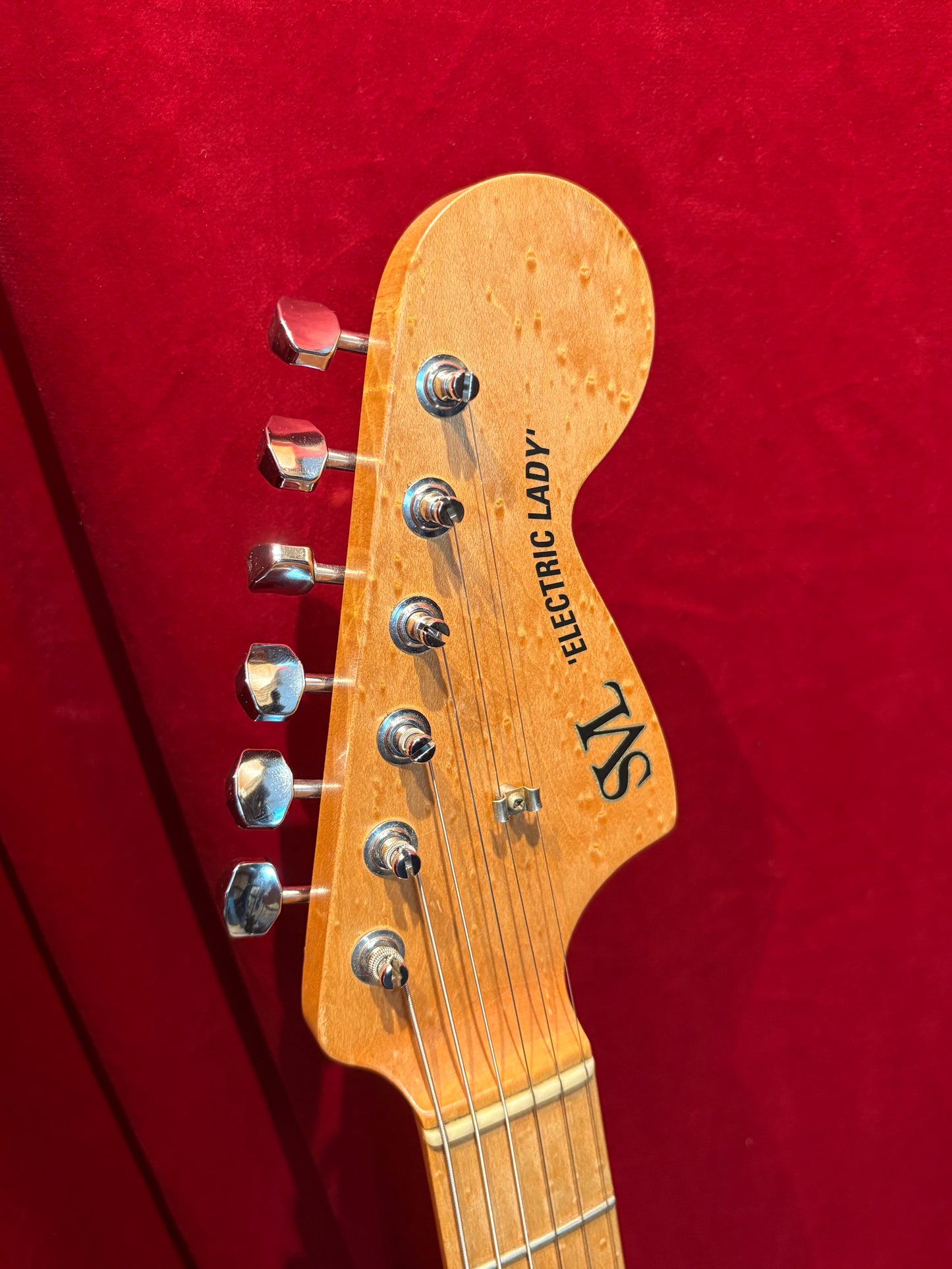 USED SVL Strat Electric Lady Gold*