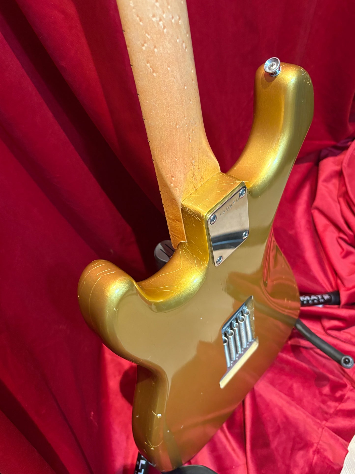 USED SVL Strat Electric Lady Gold*