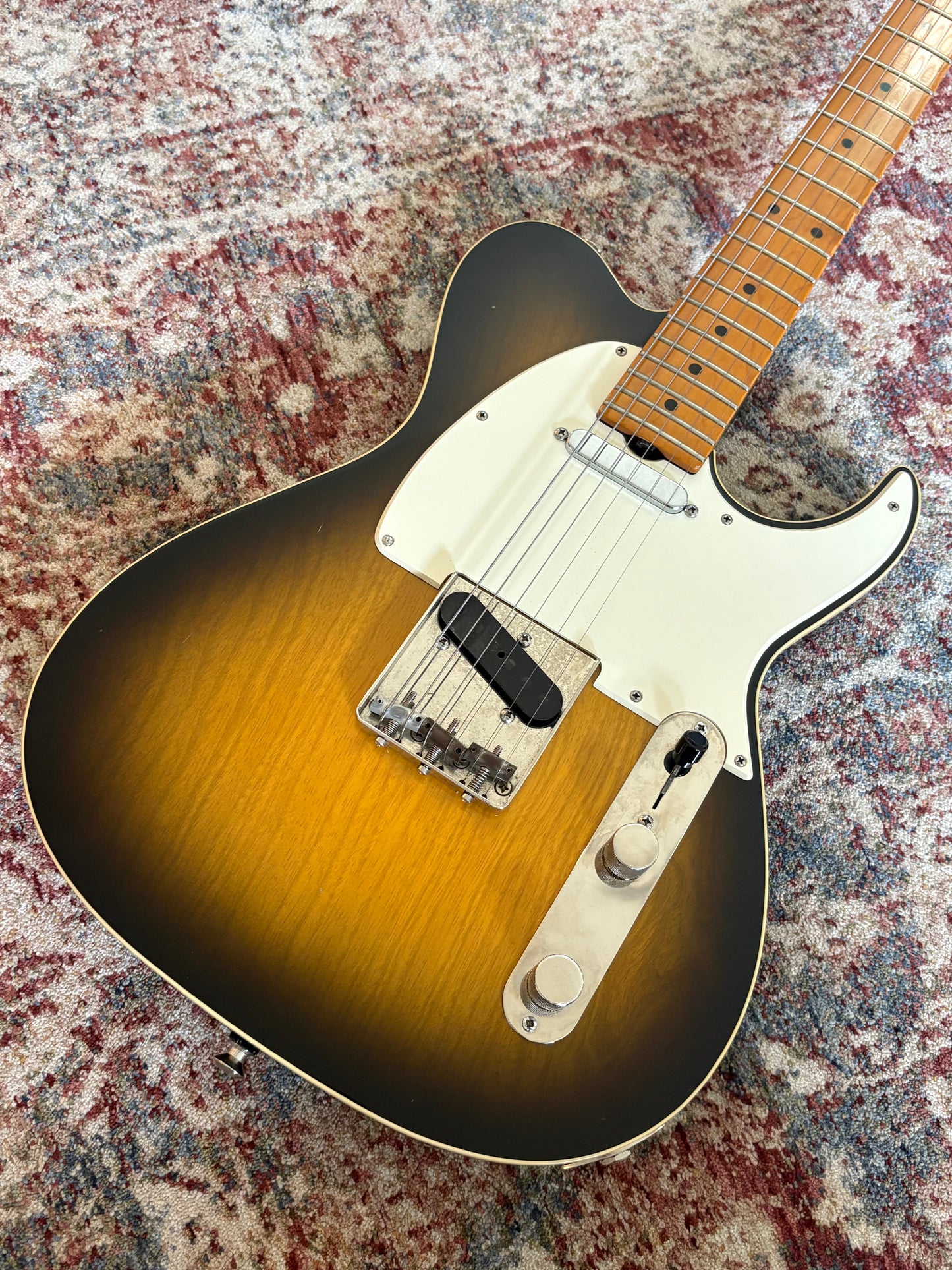 USED Don Grosh Retro Classic Vintage T Two Tone Burst