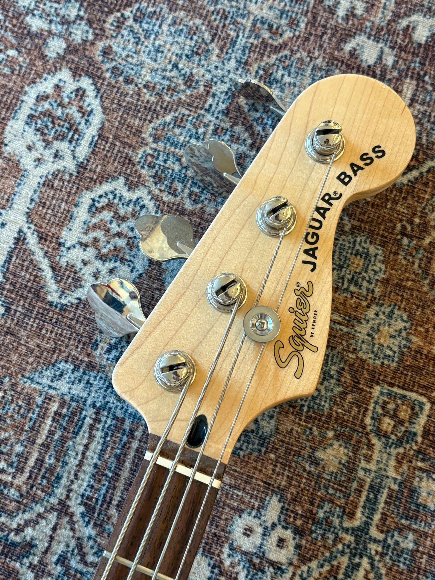 USED Fender jaguar bass
