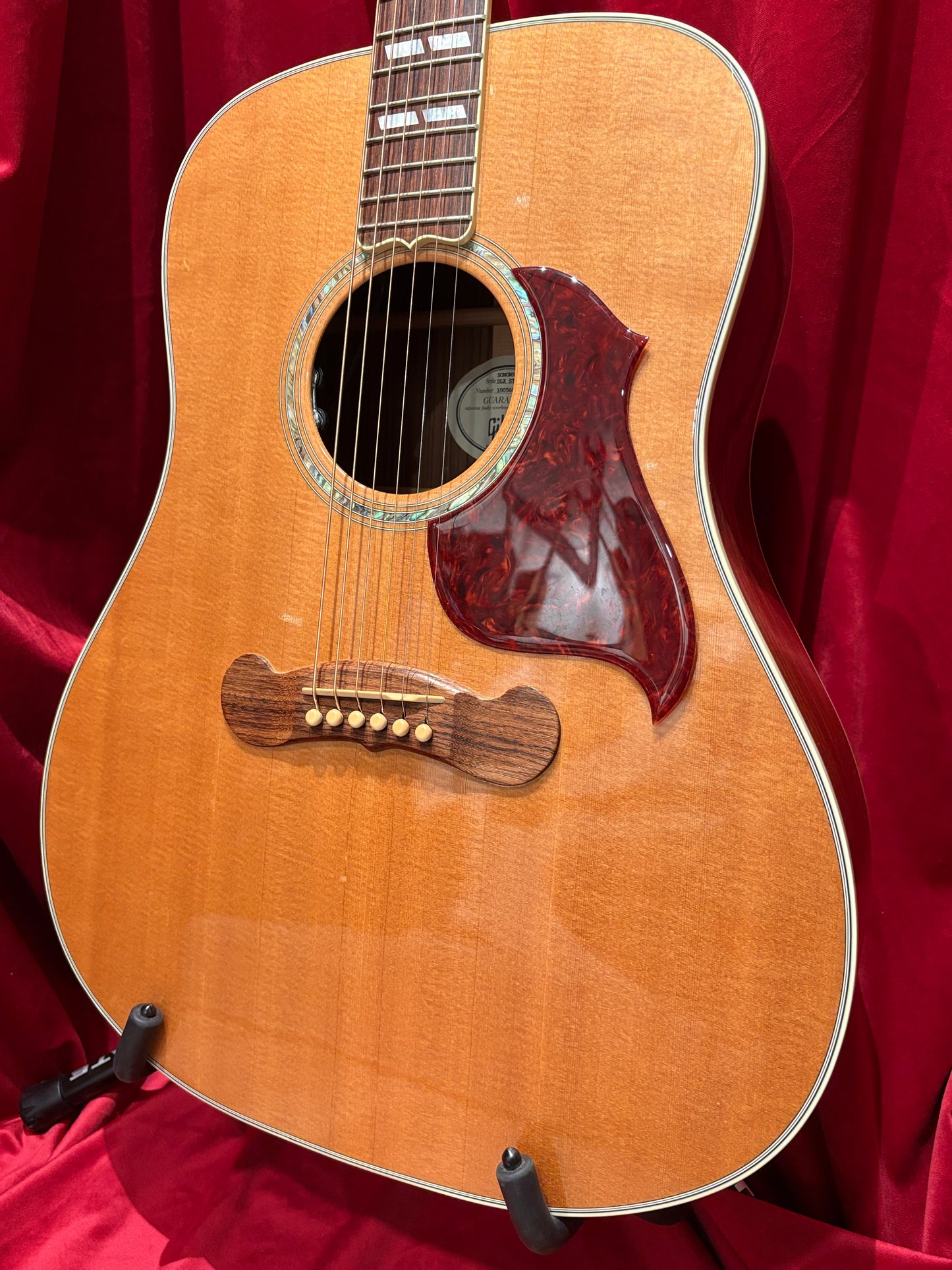 USED Gibson Songrwriter Deluxe Studio 2016