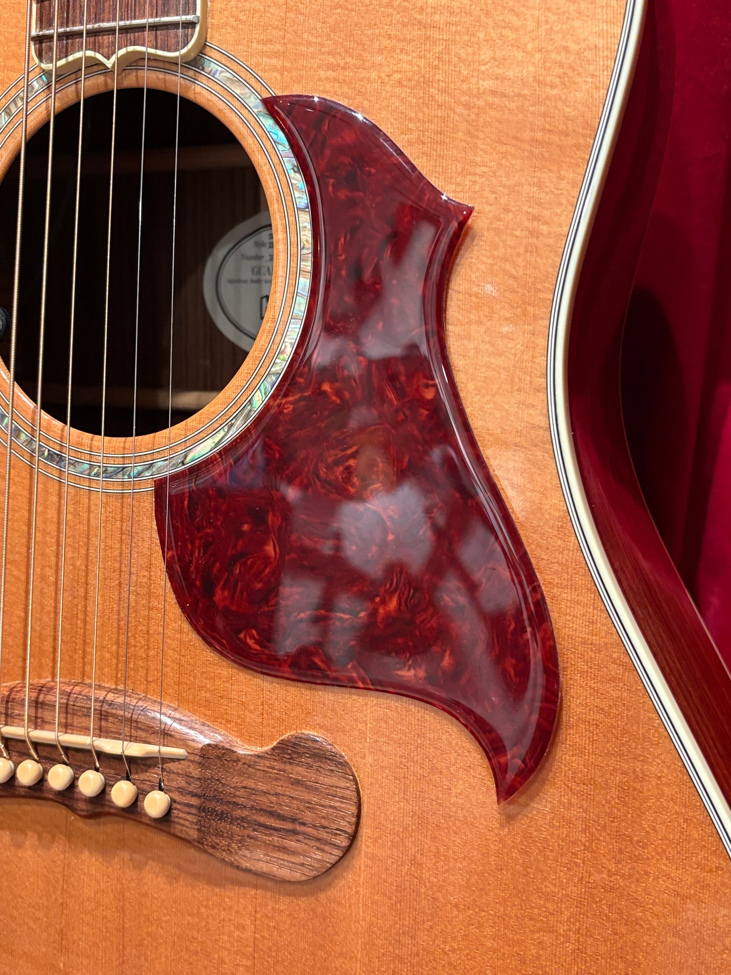 USED Gibson Songrwriter Deluxe Studio 2016