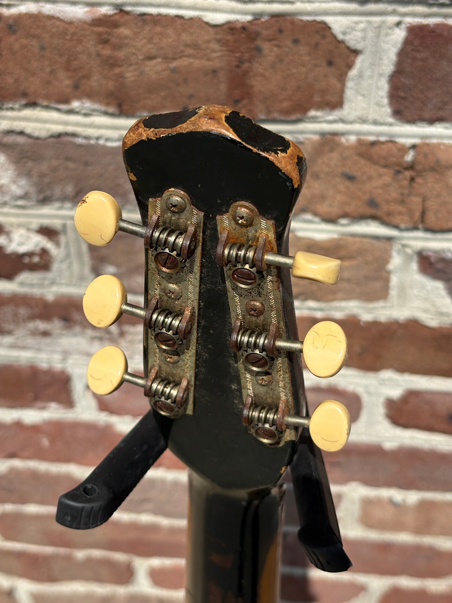 USED Danelectro U2 Black (ca '56-'58)